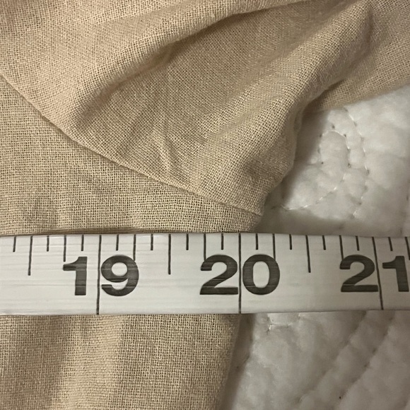 NWT Ric Rac ButtonUp V-Neck Cream & Black Romper, size M (no belt) - Picture 7 of 11